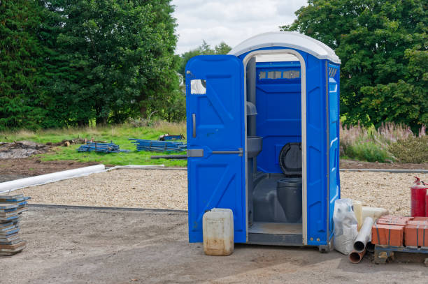 Best Restroom Trailer for Weddings  in Highgrove, CA